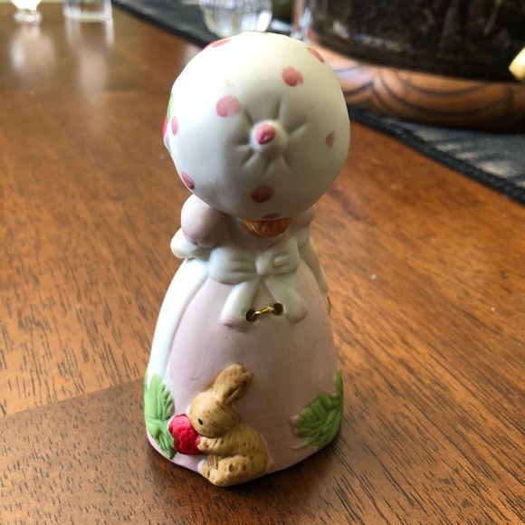 Vintage Jansco strawberry patches girl bell with bird and bunny - Picture 2 of 10